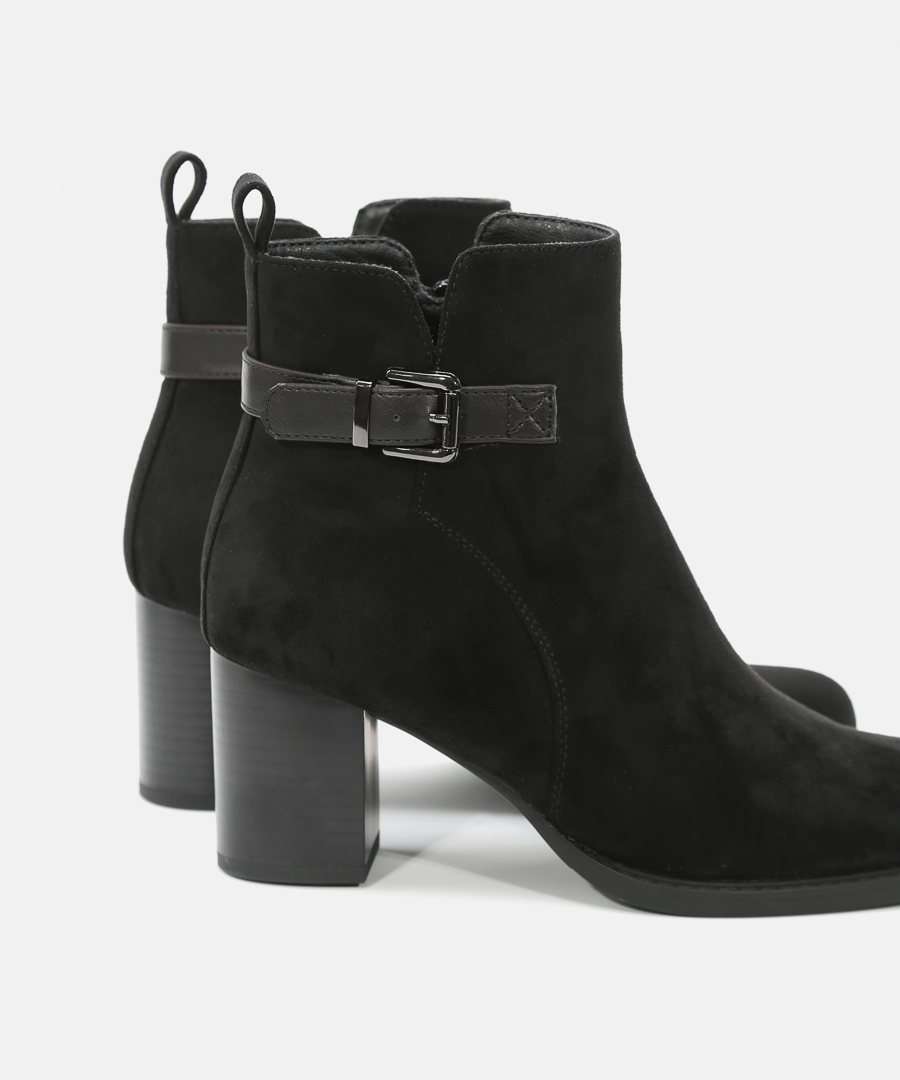 Botines tacón hebilla image number null